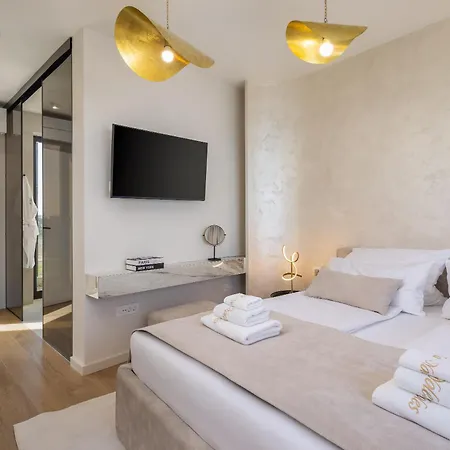 Luxury Seafront Noles With Heated Pool, Jacuzzi, Ev Near Zadar Vila Sukošan