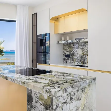 Luxury Seafront Noles With Heated Pool, Jacuzzi, Ev Near Zadar Vila *