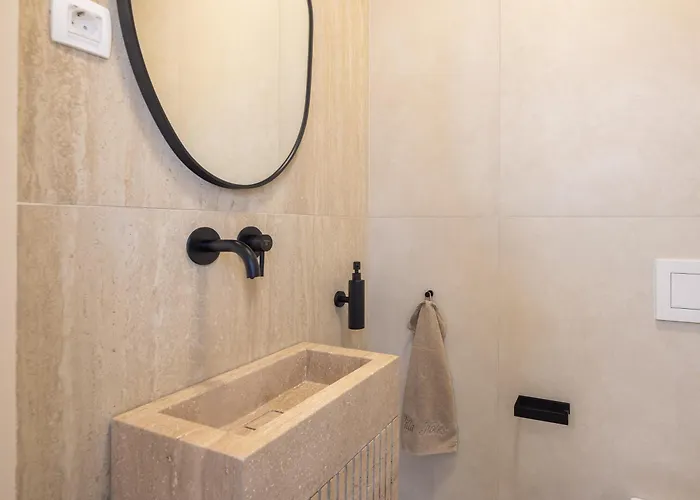 Luxury Seafront Noles With Heated Pool, Jacuzzi, Ev Near Zadar Villa