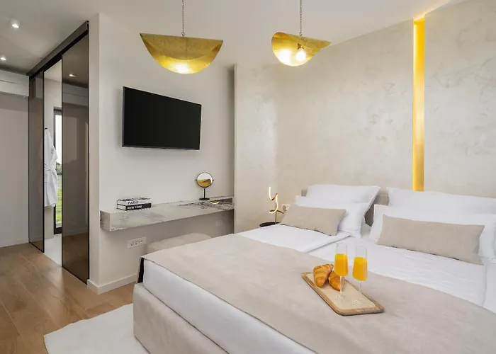 Luxury Seafront Noles With Heated Pool, Jacuzzi, Ev Near Zadar * Sukošan