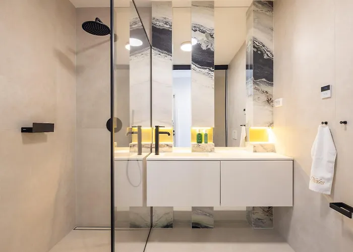 Luxury Seafront Noles With Heated Pool, Jacuzzi, Ev Near Zadar Villa *