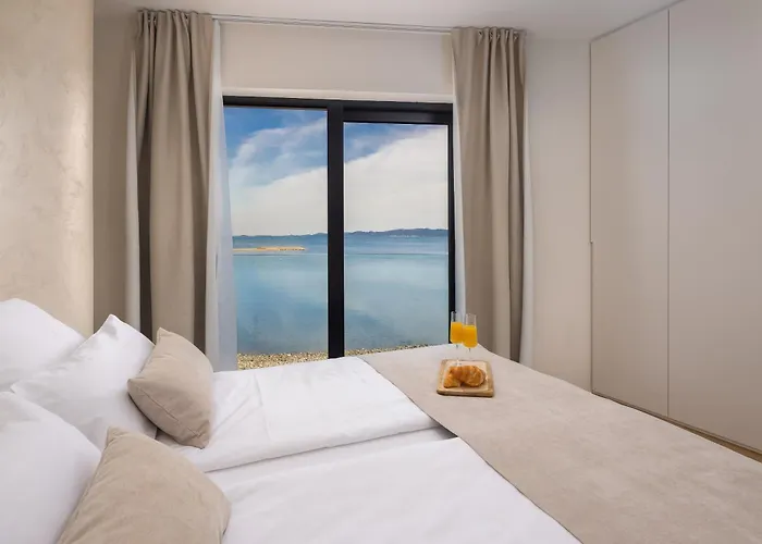 Villa Luxury Seafront Noles With Heated Pool, Jacuzzi, Ev Near Zadar Sukošan